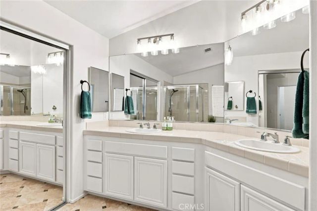 17 Roadrunner Court, Trabuco Canyon, CA 92679