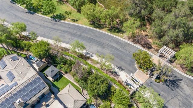 17 Roadrunner Court, Trabuco Canyon, CA 92679