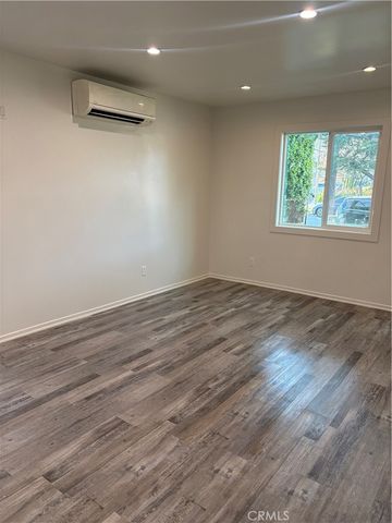 14674 Rex Street, Sylmar, CA 91342