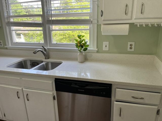 549 Alpine Way, Marietta, GA 30062