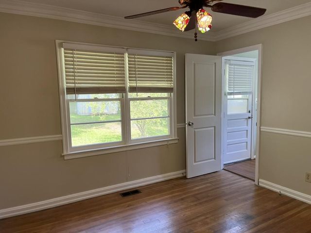 549 Alpine Way, Marietta, GA 30062