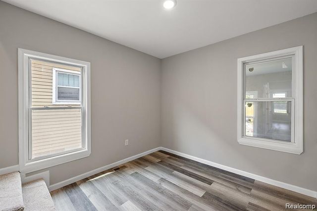 15875 Holmur Street, Detroit, MI 48238