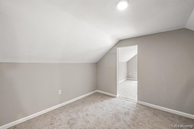 15875 Holmur Street, Detroit, MI 48238