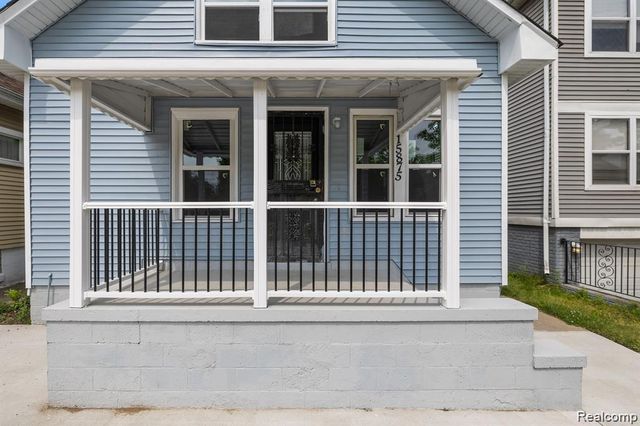 15875 Holmur Street, Detroit, MI 48238