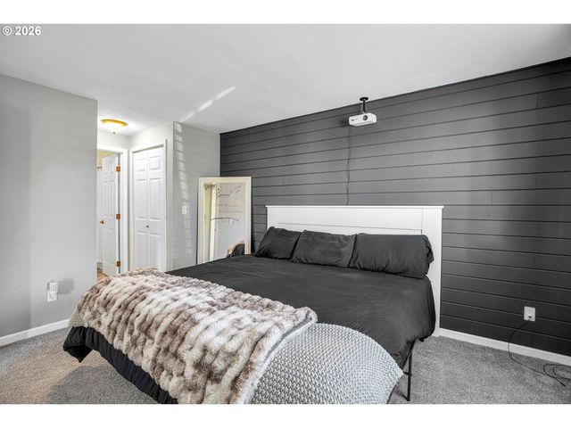 1334 Ne 22ND St, Gresham, OR 97030