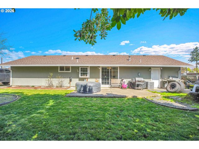 1334 Ne 22ND St, Gresham, OR 97030