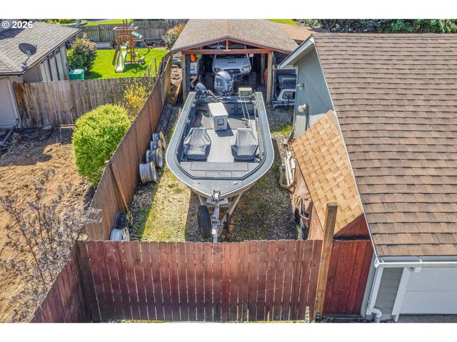 1334 Ne 22ND St, Gresham, OR 97030