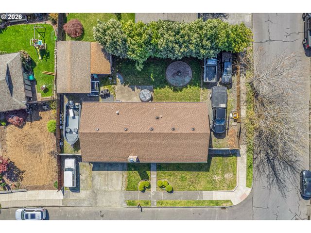 1334 Ne 22ND St, Gresham, OR 97030