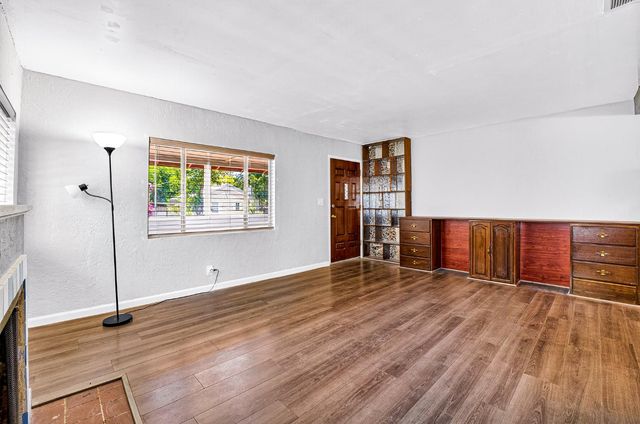 3459 37th St, Sacramento, CA 95817