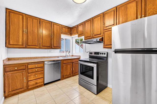 3459 37th St, Sacramento, CA 95817