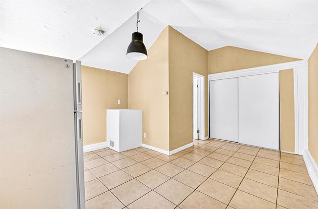 3459 37th St, Sacramento, CA 95817