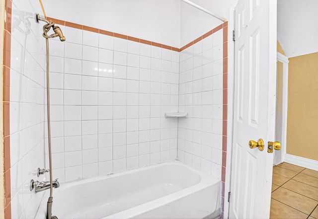 3459 37th St, Sacramento, CA 95817