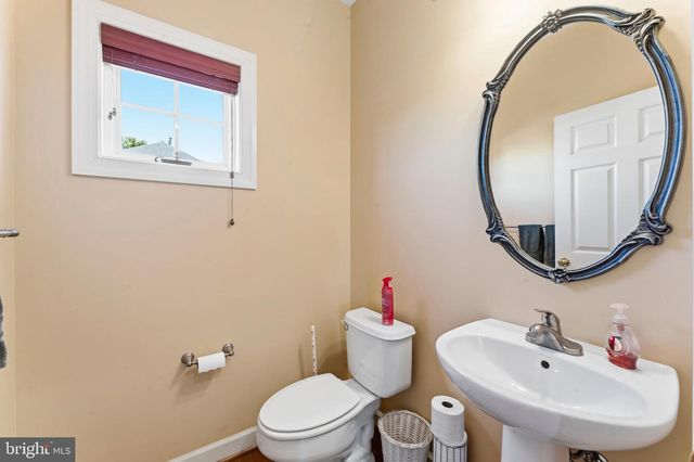5520 ADAMSTOWN COMMONS DR, Adamstown, MD 21710
