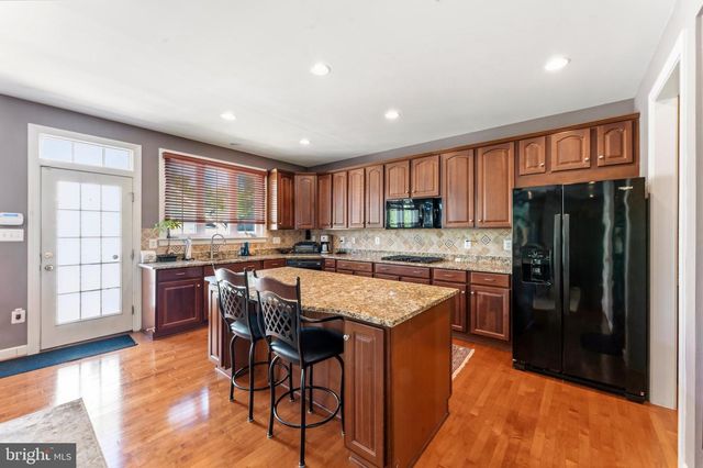 5520 ADAMSTOWN COMMONS DR, Adamstown, MD 21710