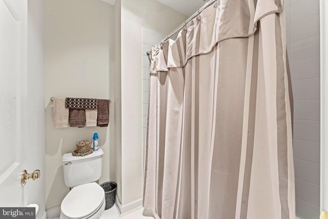 5520 ADAMSTOWN COMMONS DR, Adamstown, MD 21710