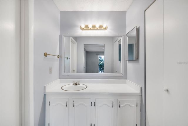 542 ORANGE DRIVE 26, Altamonte Springs, FL 32701