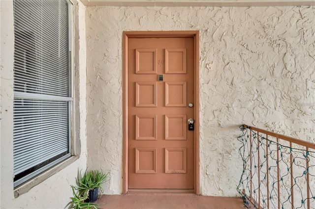 542 ORANGE DRIVE 26, Altamonte Springs, FL 32701