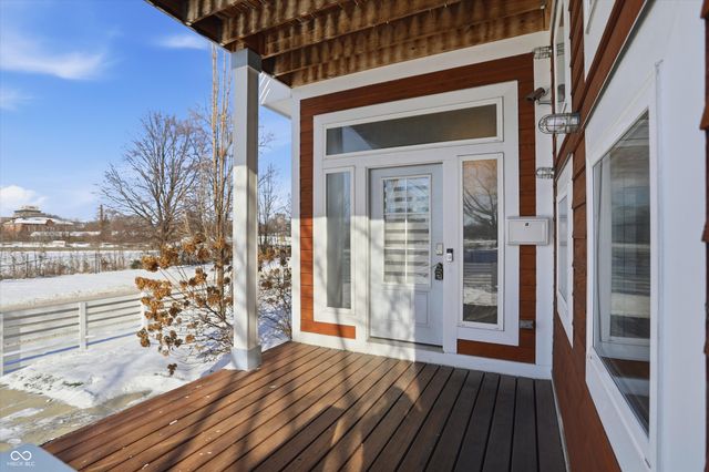 902 Woodlawn Avenue, Indianapolis, IN 46203