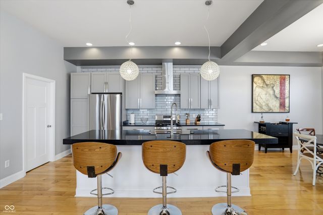 902 Woodlawn Avenue, Indianapolis, IN 46203