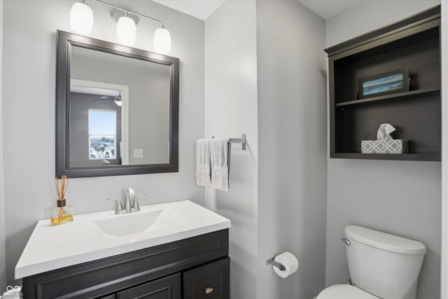 902 Woodlawn Avenue, Indianapolis, IN 46203