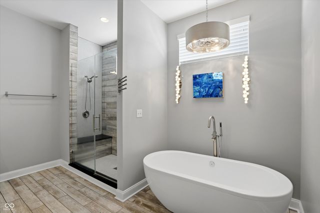 902 Woodlawn Avenue, Indianapolis, IN 46203