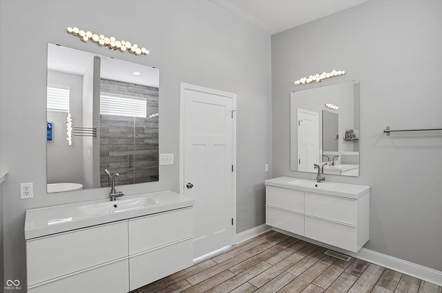 902 Woodlawn Avenue, Indianapolis, IN 46203