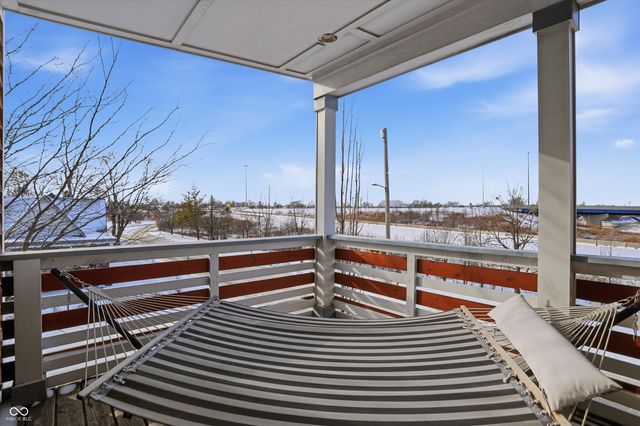 902 Woodlawn Avenue, Indianapolis, IN 46203