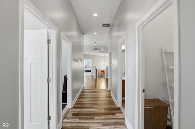 902 Woodlawn Avenue, Indianapolis, IN 46203