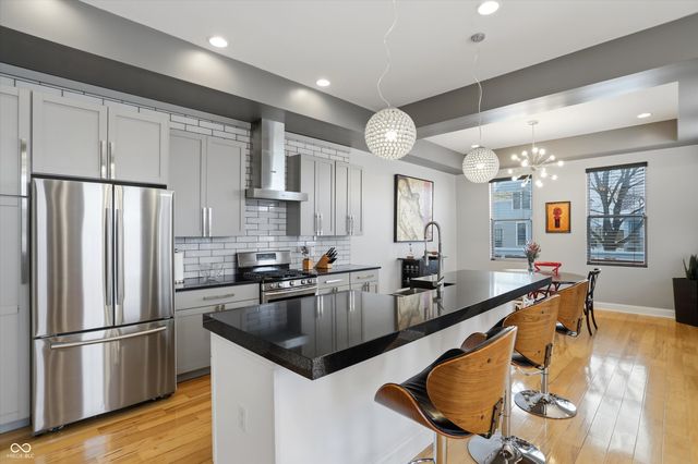 902 Woodlawn Avenue, Indianapolis, IN 46203