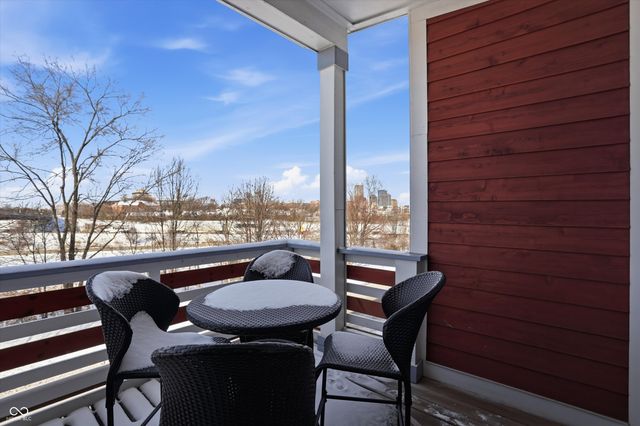 902 Woodlawn Avenue, Indianapolis, IN 46203