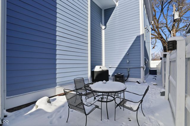 902 Woodlawn Avenue, Indianapolis, IN 46203