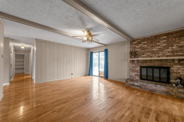 3425 Pepperhill Road, Lexington, KY 40502