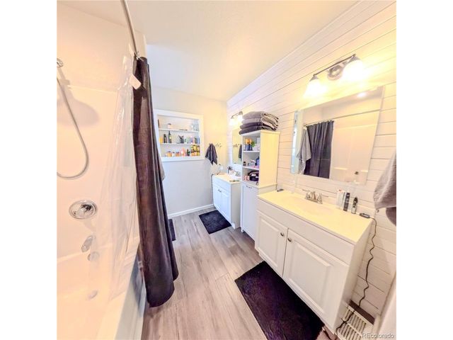 1434 N Ladonia Dr, Pueblo West, CO 81007