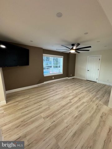 1140 PARKSIDE, Ewing, NJ 08618