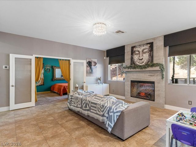 323 Wind River Drive, Henderson, NV 89014