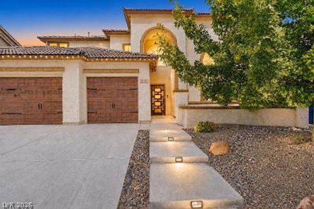 323 Wind River Drive, Henderson, NV 89014