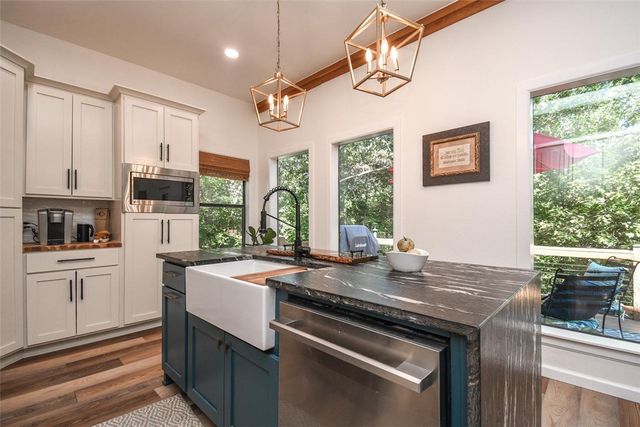 25103 Oaktree Court, Kansas, OK 74347