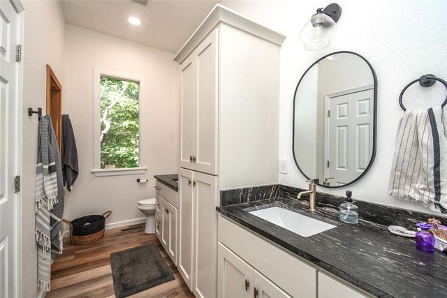 25103 Oaktree Court, Kansas, OK 74347