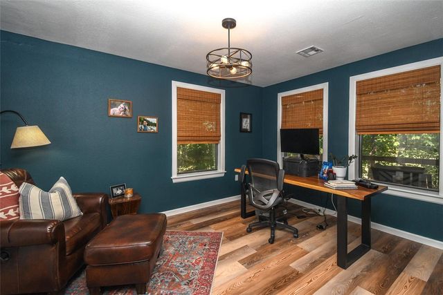 25103 Oaktree Court, Kansas, OK 74347