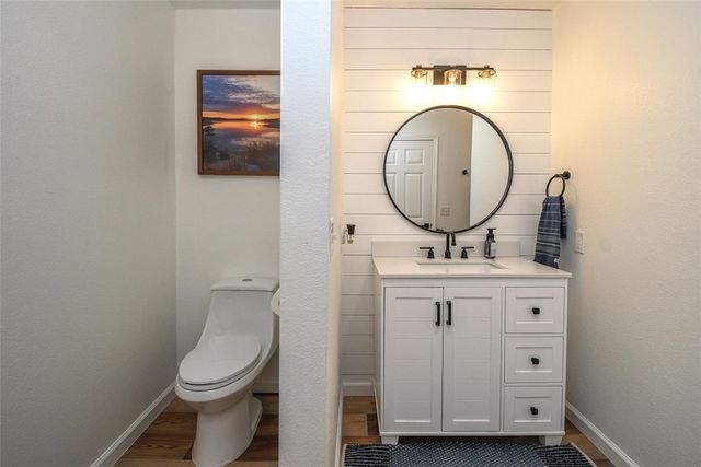 25103 Oaktree Court, Kansas, OK 74347