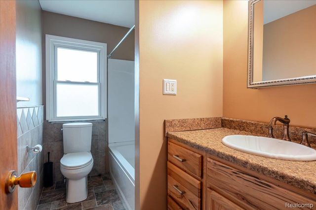 30362 West Road, Huron Charter Township, MI 48164