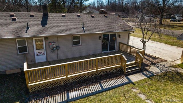 30362 West Road, Huron Charter Township, MI 48164