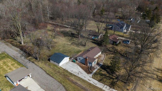 30362 West Road, Huron Charter Township, MI 48164