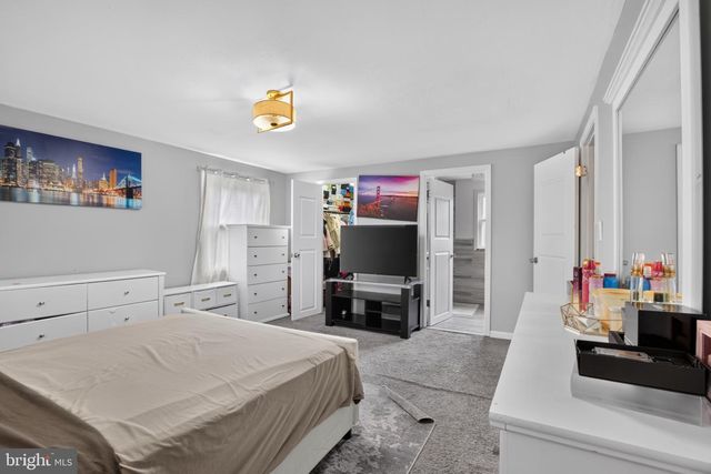 218 PAGEANT LN, Willingboro, NJ 08046