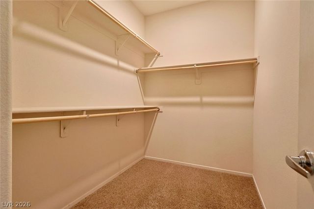 2124 Del Aqua Avenue, Henderson, NV 89002
