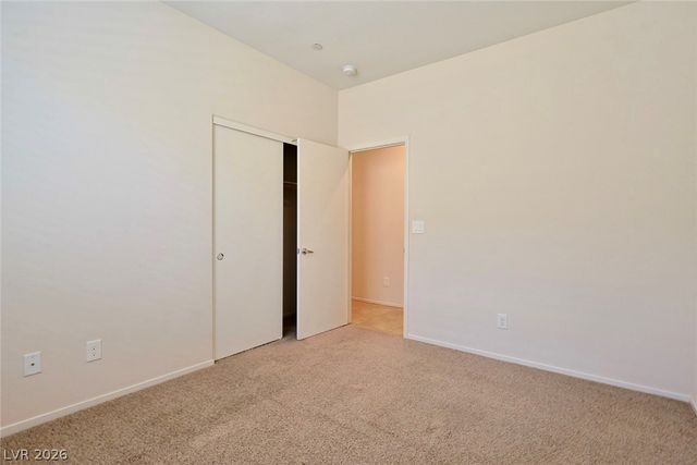 2124 Del Aqua Avenue, Henderson, NV 89002