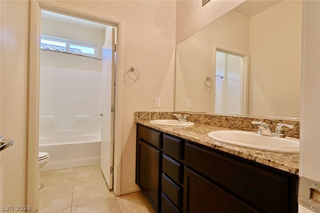 2124 Del Aqua Avenue, Henderson, NV 89002