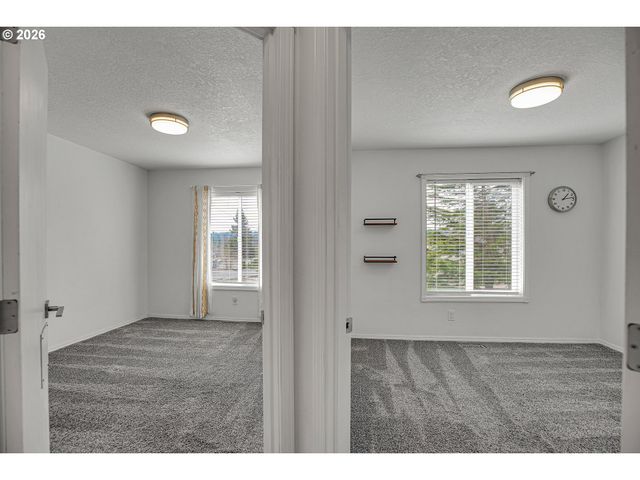 16610 Se HAROLD Ave, Milwaukie, OR 97267