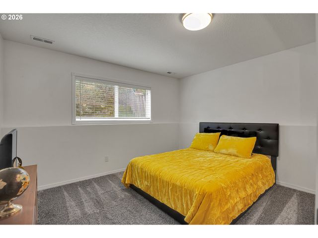 16610 Se HAROLD Ave, Milwaukie, OR 97267