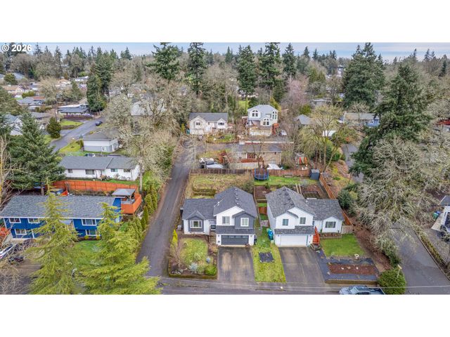 16610 Se HAROLD Ave, Milwaukie, OR 97267